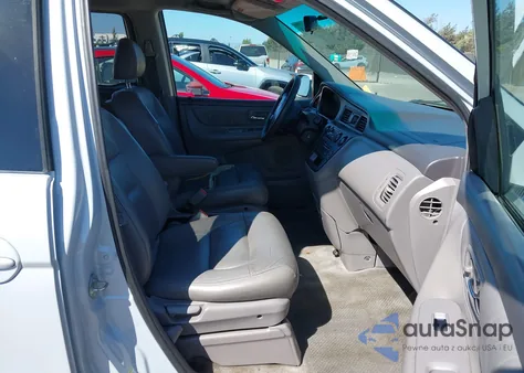 2002 Honda Odyssey Ex-L from USA, damaged, VIN 5FNRL18982B051368